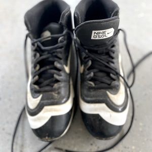 Nike Men’s Huarache Pro Mid Baseball Cleats size 7.5
